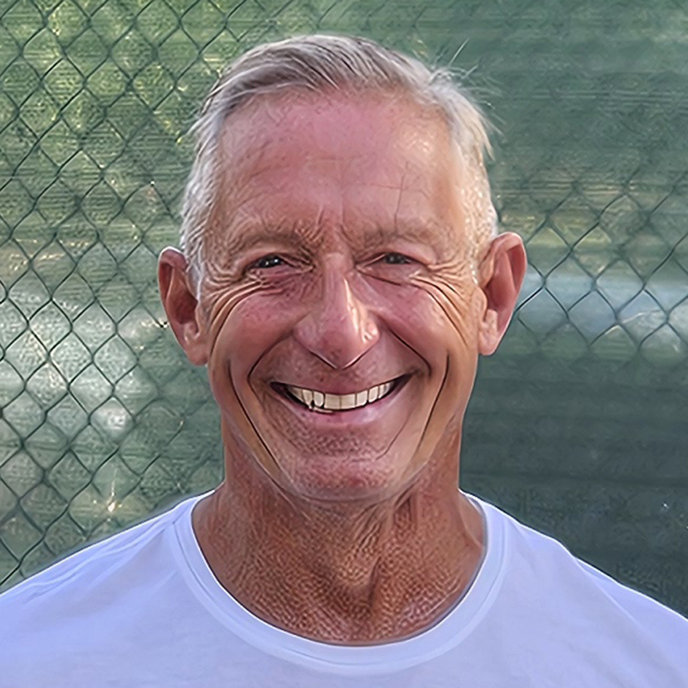 Steve Thomas